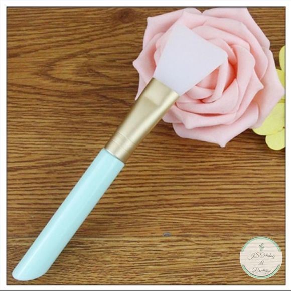 Face Mask | Serum | Exfoliant Silicone Applicator - Picture 6 of 11